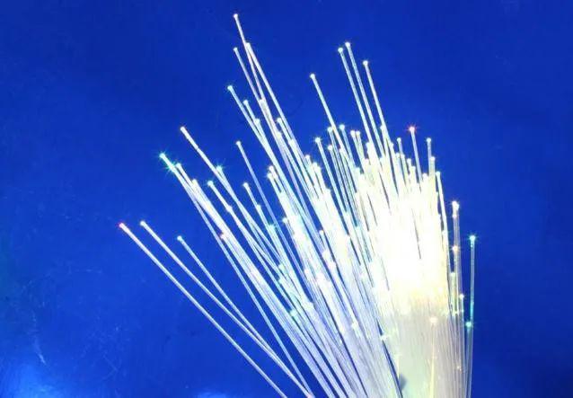 行业观览市场需求推动光纤光缆产品微型化